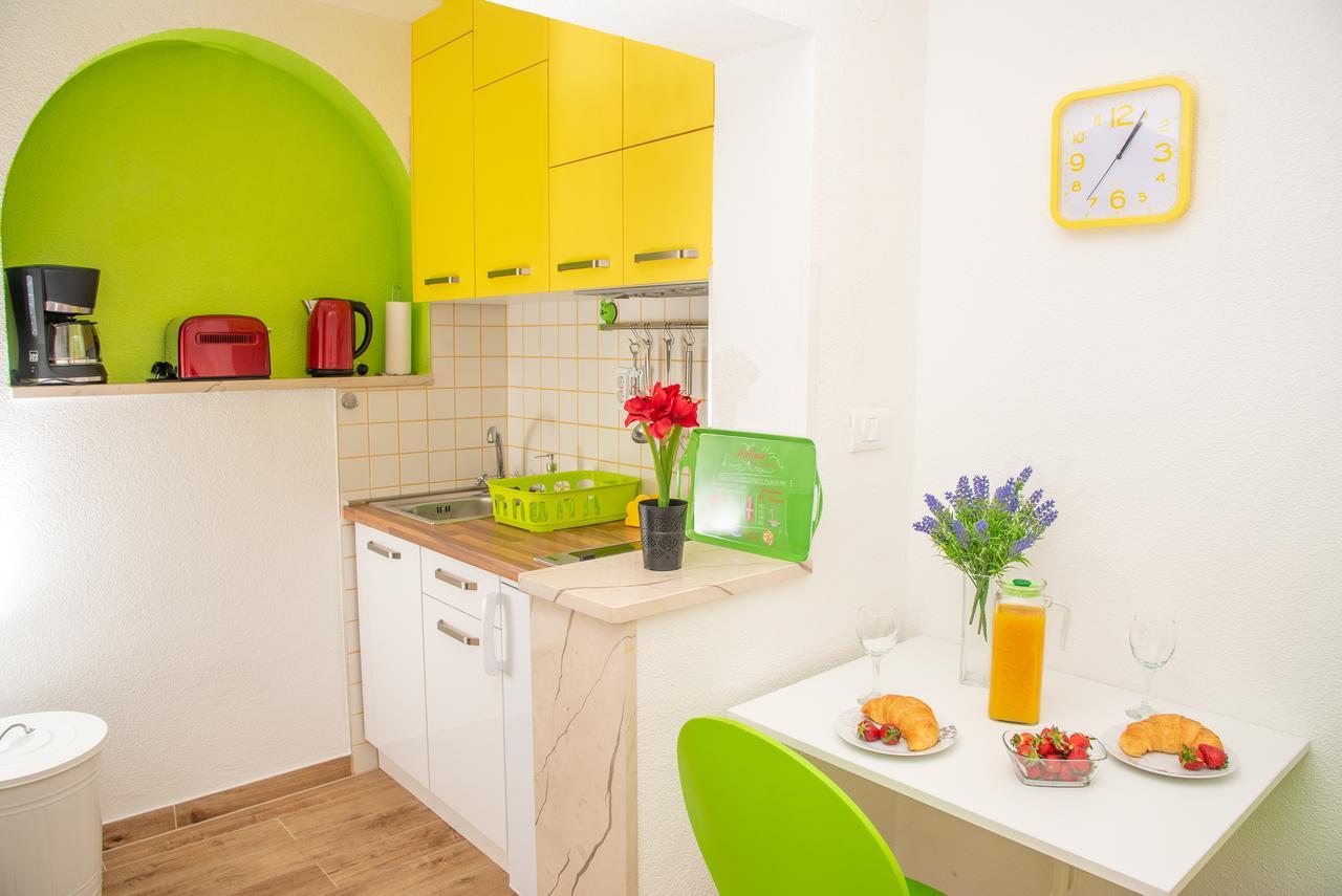 Apartment Ariana Bol Zewnętrze zdjęcie