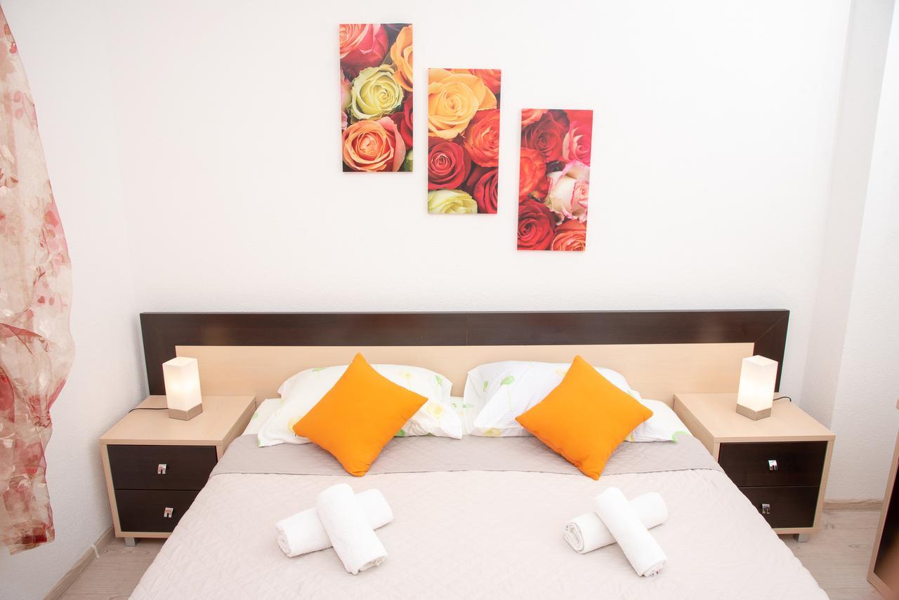 Apartment Ariana Bol Zewnętrze zdjęcie
